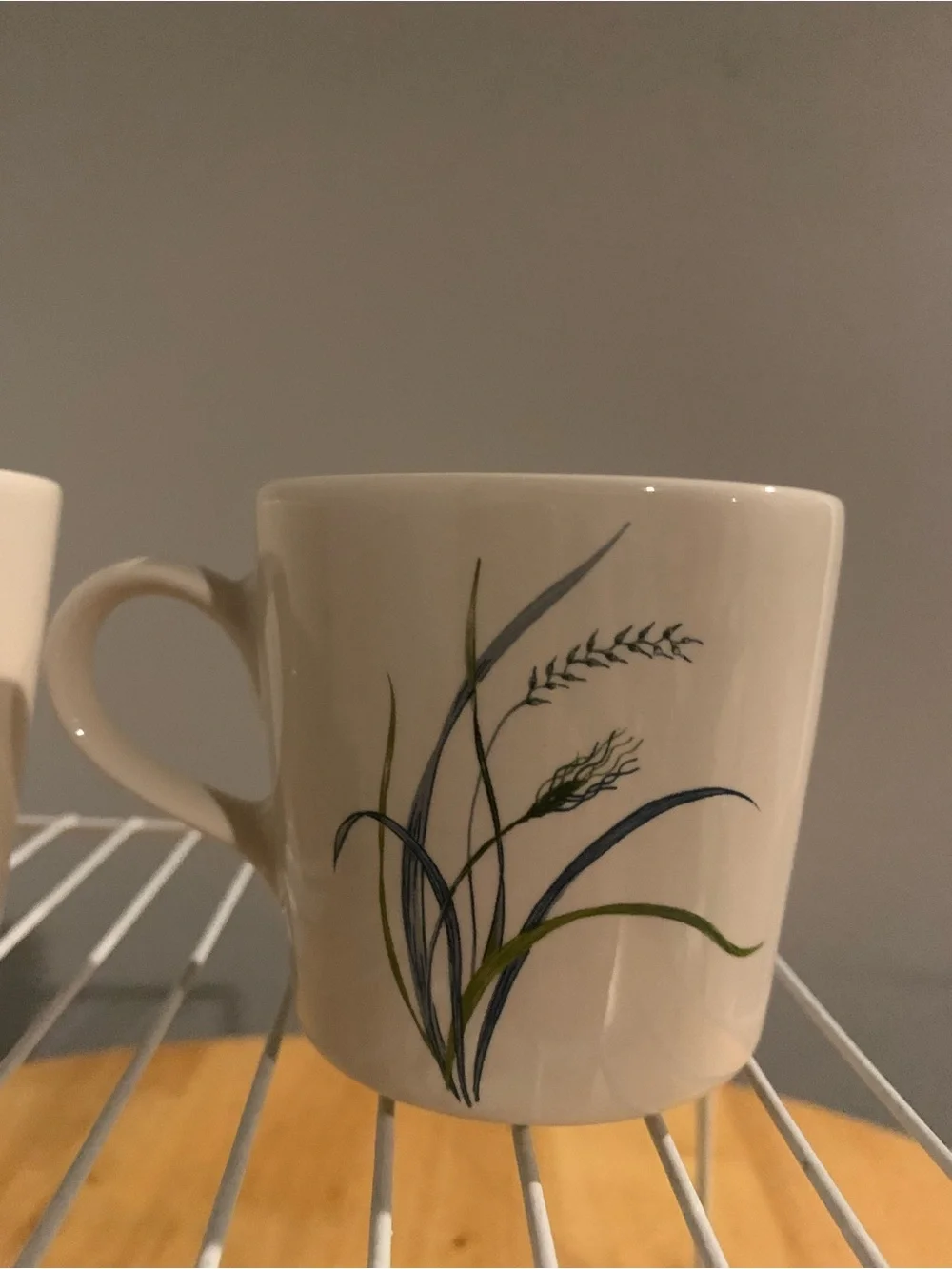 4 Corelle Blue Wheat Coastal Breeze Coffee Cups .